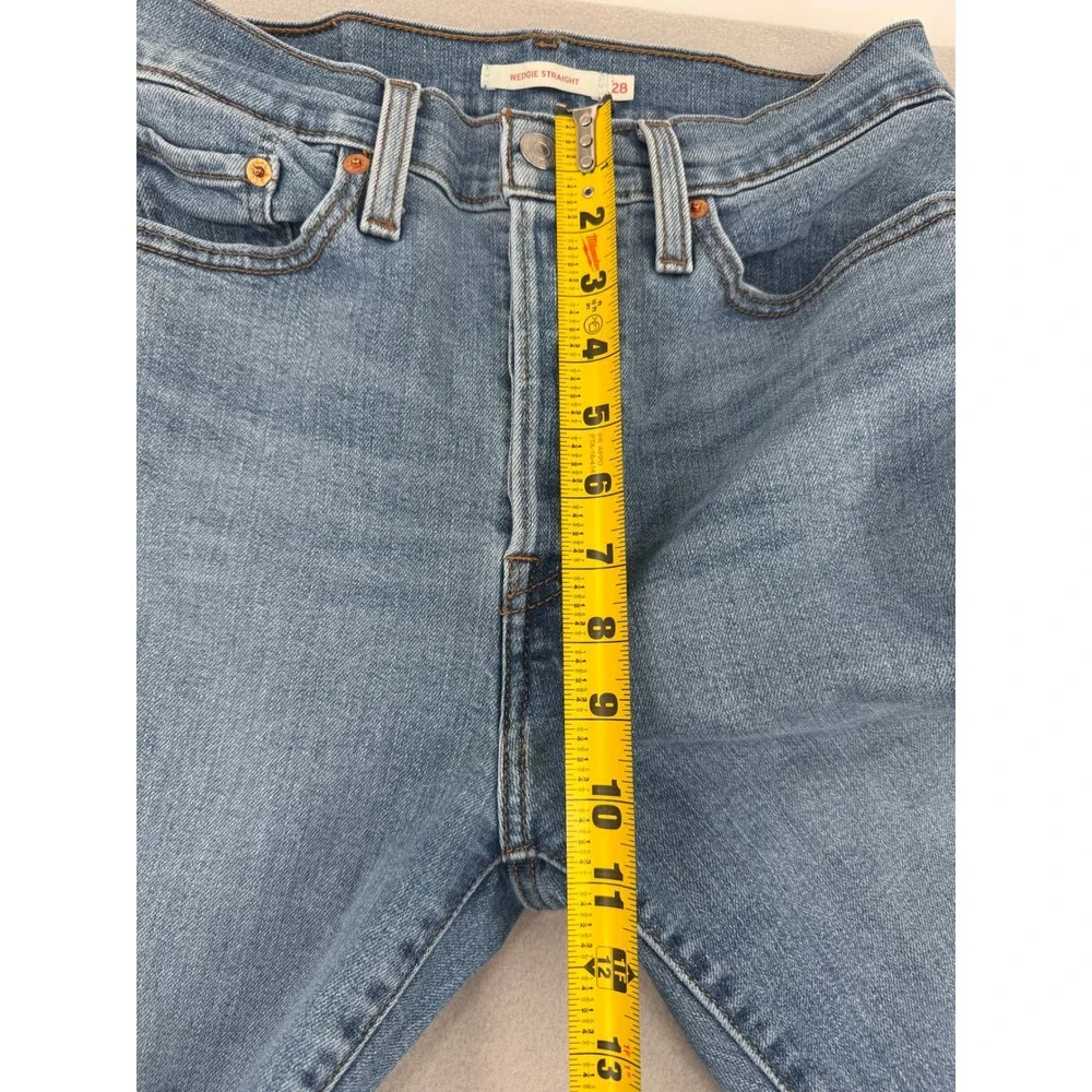 Levis Wedgie Straight High Rise Jeans Medium Wash Raw Hem Womens 28 (28x27) Blue